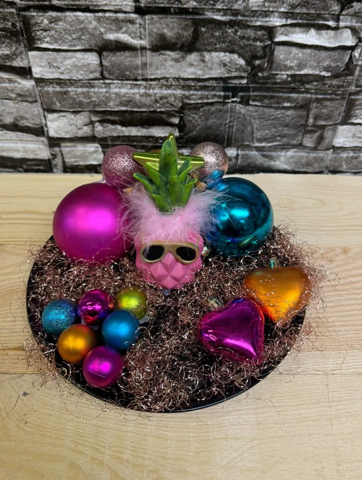 Teller Ananas